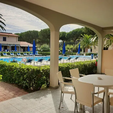 Aparthotel Lido Azzurro 3*
