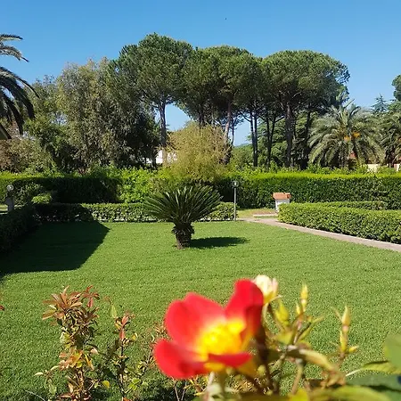 Lido Azzurro Rta 3* كابوليفيري